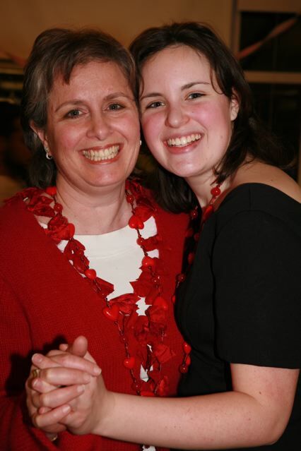 /pfpphotos/uploads/DM0158/DM0158.Gall.Anita and Anna.jpg